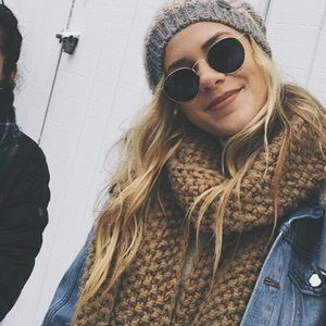 Meet your Posher, Kasey